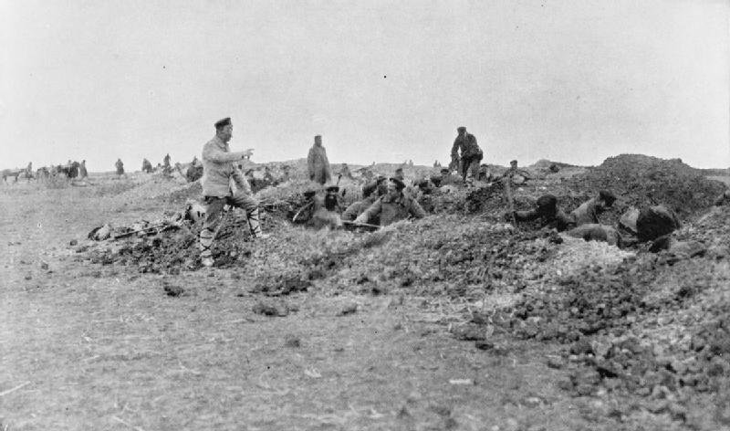 Bulgarian troops digging trenches during the siege of Adrianople, First Balkan War, 1912-1913.